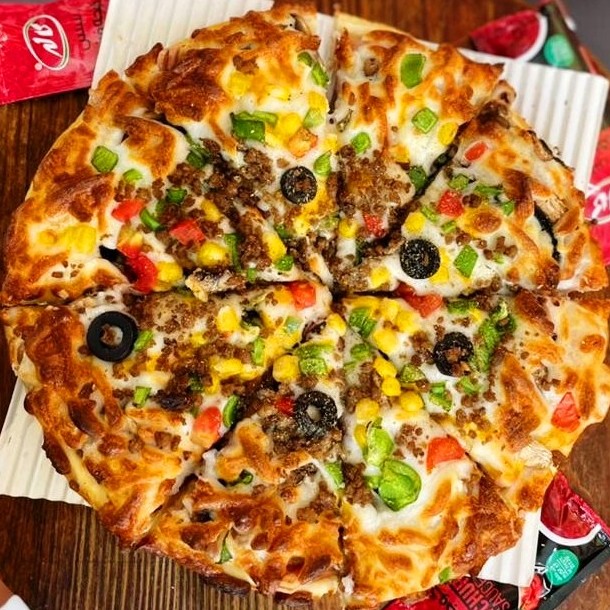 پیتزا مخصوص